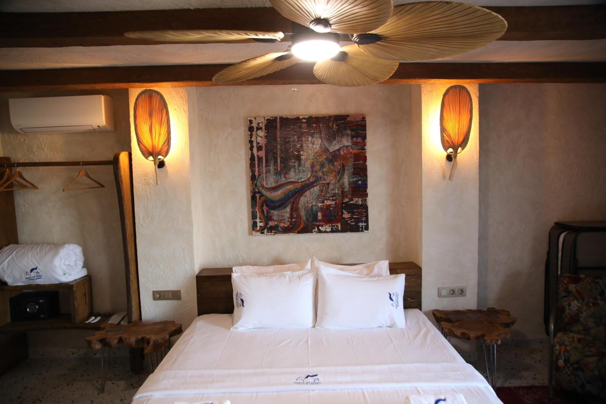 Mavi At Hotel Blue Horse Gumusdere Bagian luar foto