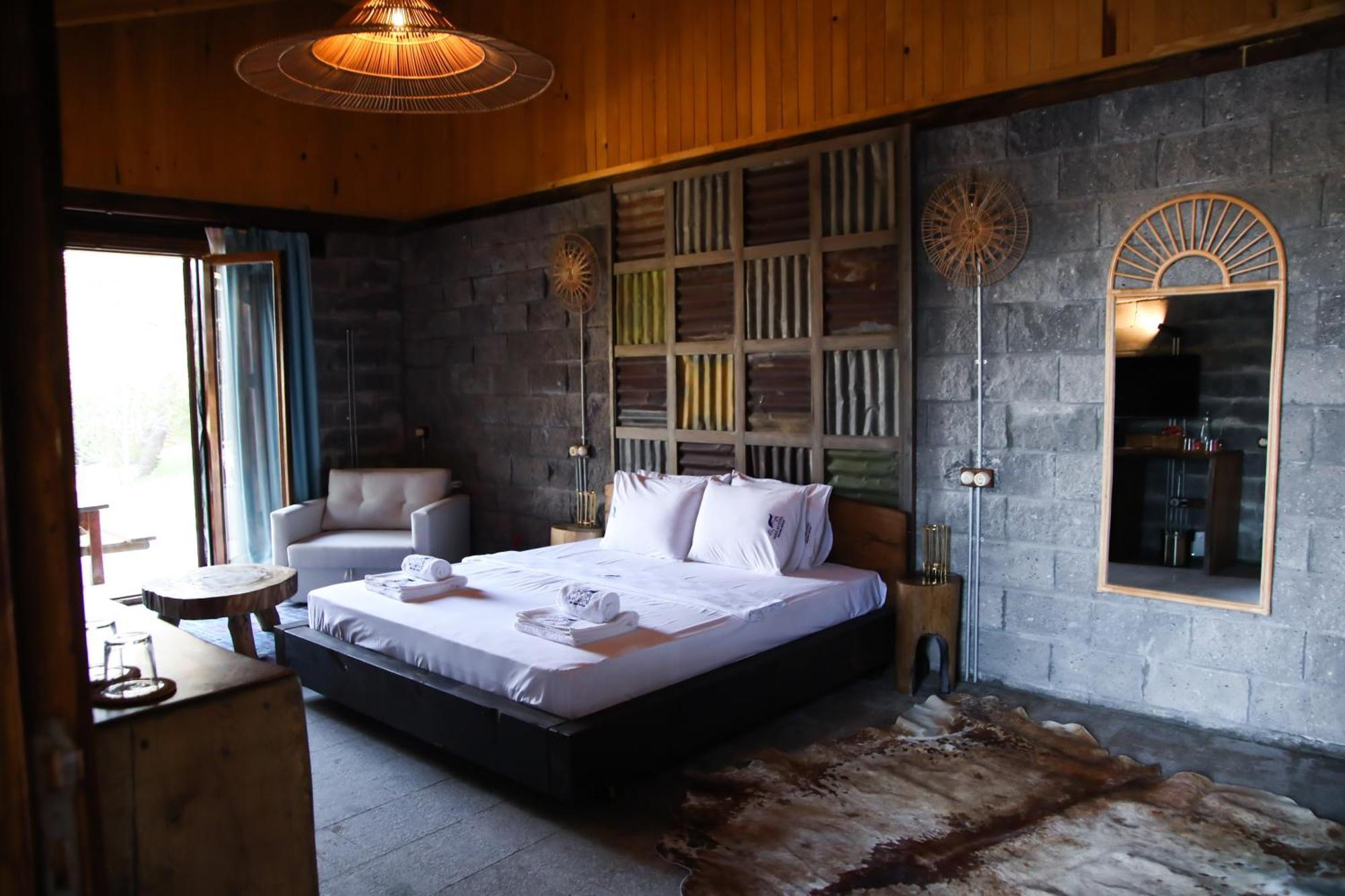 Mavi At Hotel Blue Horse Gumusdere Bagian luar foto