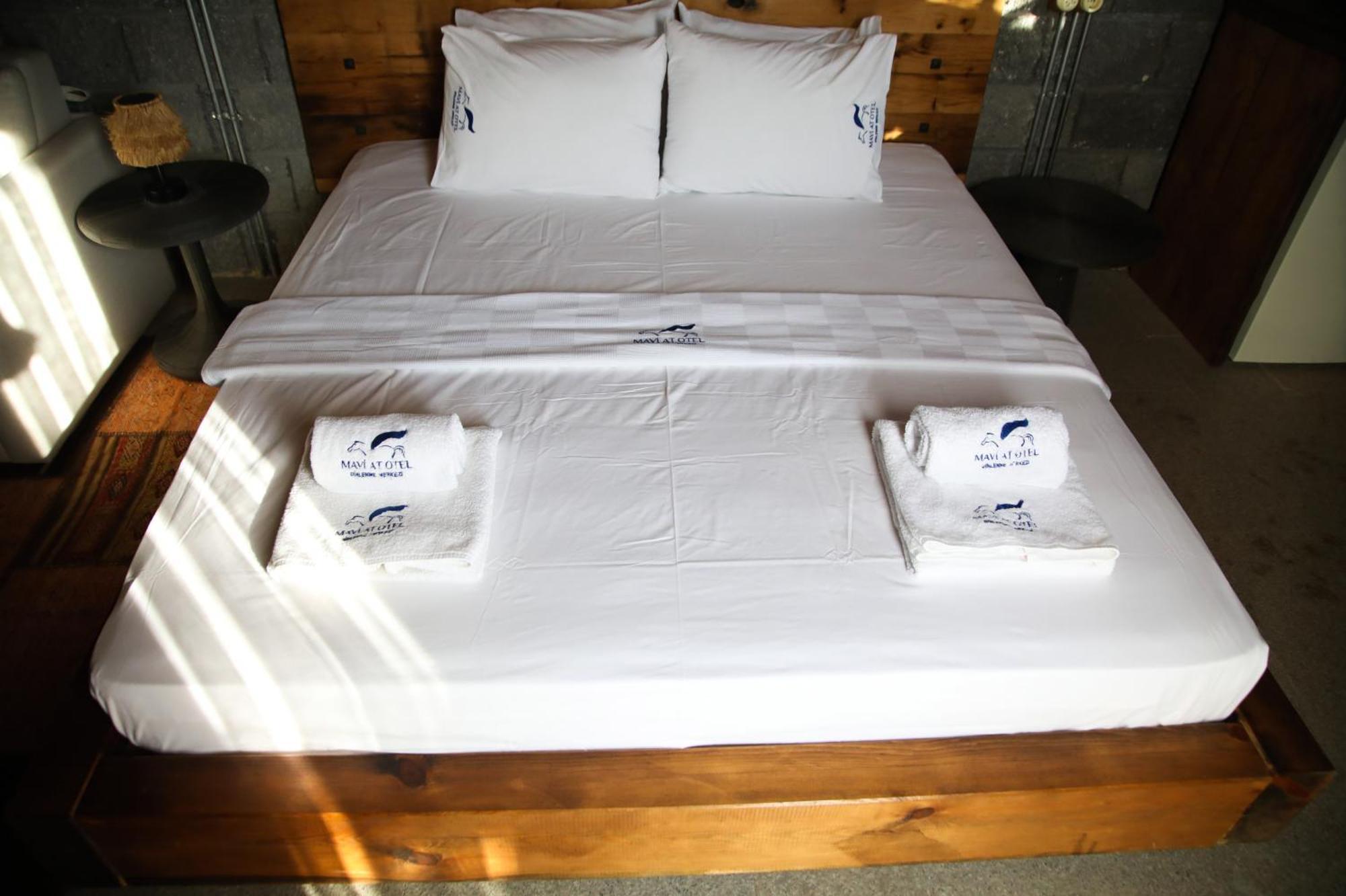 Mavi At Hotel Blue Horse Gumusdere Bagian luar foto