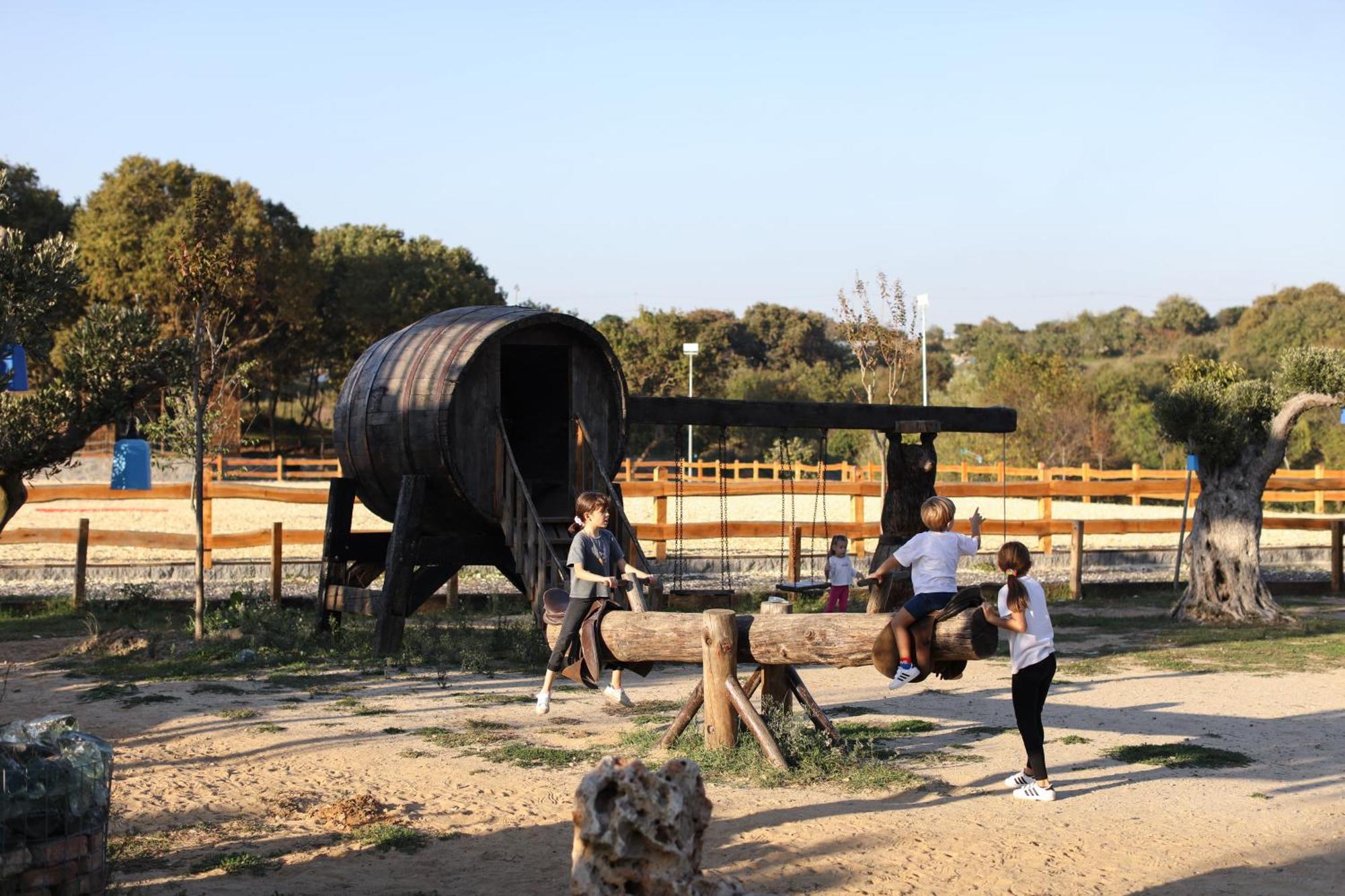 Mavi At Hotel Blue Horse Gumusdere Bagian luar foto