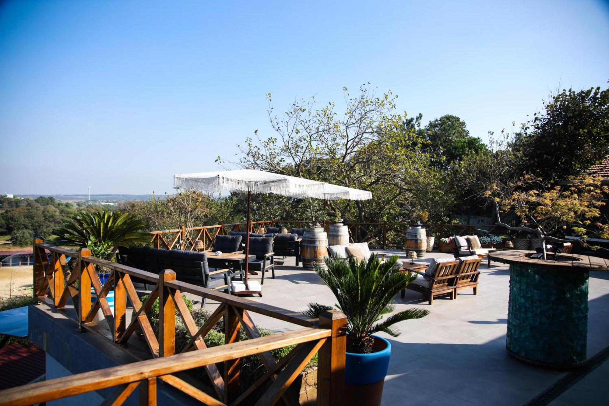Mavi At Hotel Blue Horse Gumusdere Bagian luar foto