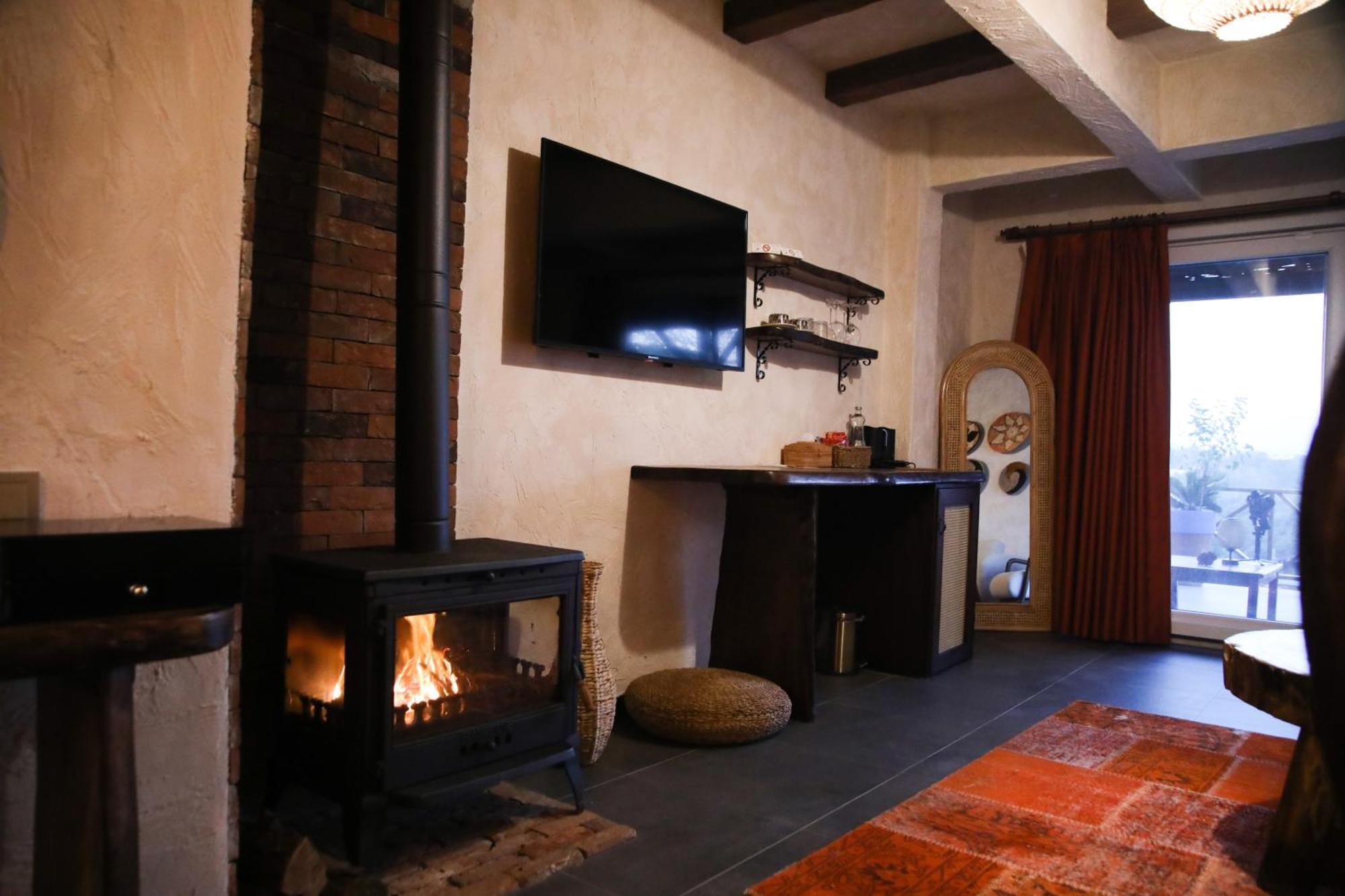 Mavi At Hotel Blue Horse Gumusdere Bagian luar foto