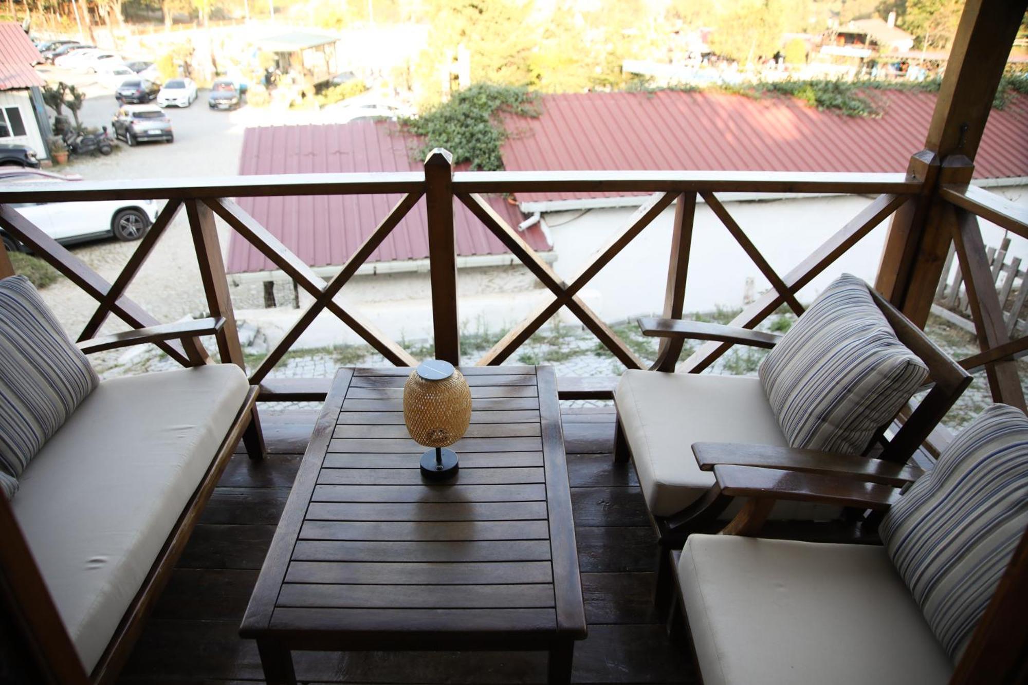 Mavi At Hotel Blue Horse Gumusdere Bagian luar foto