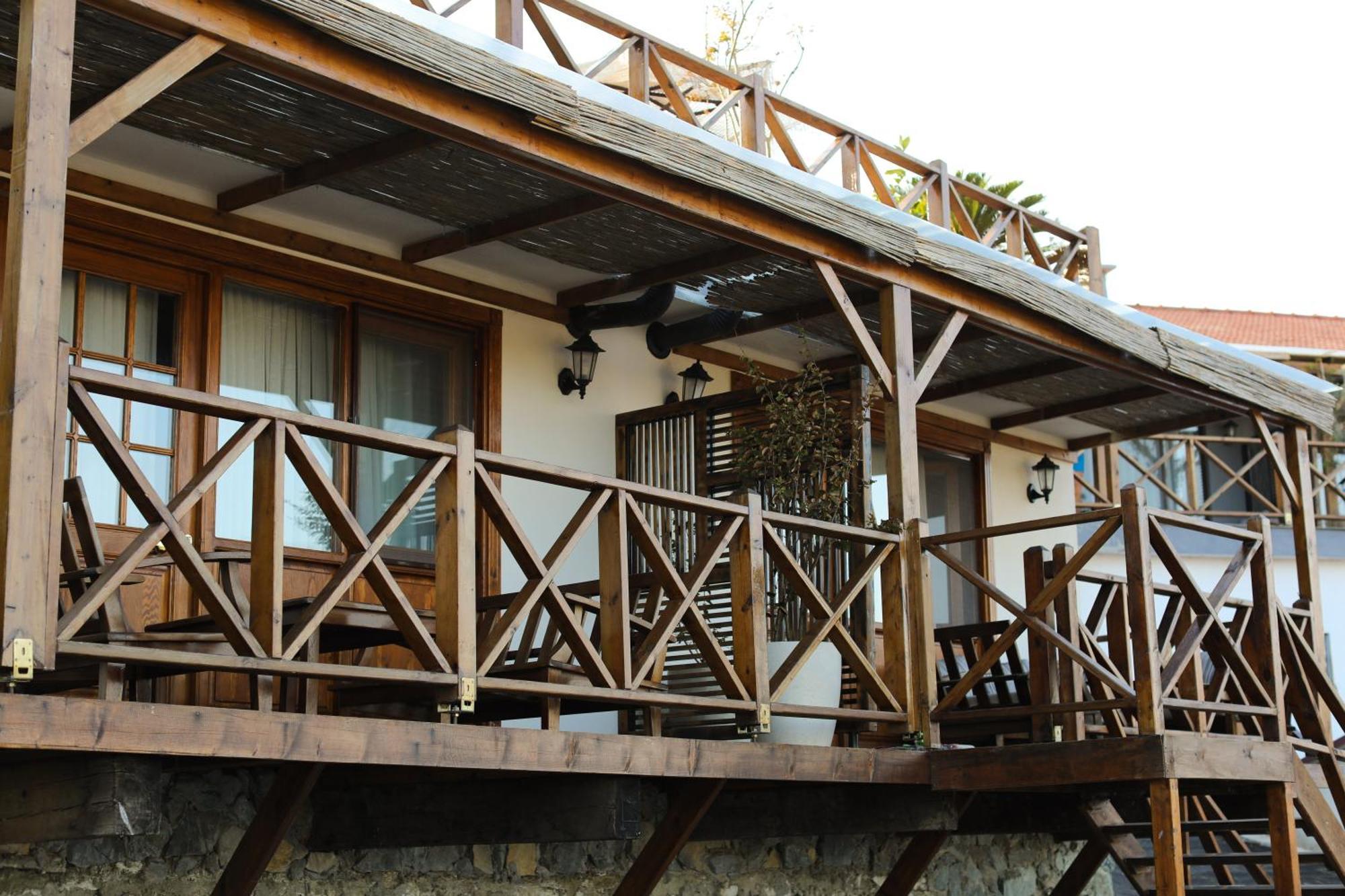 Mavi At Hotel Blue Horse Gumusdere Bagian luar foto